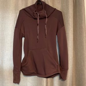 Columbia pullover plum sweatshirt. Size small.